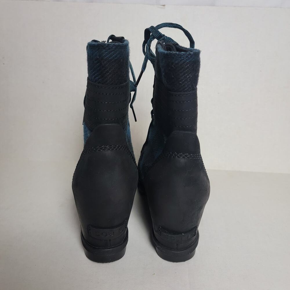 Sorel Blue Plaid Lexie Wedge Booties SZ 9.5 - Picture 5 of 5